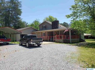 248 Dry Creek Cove Rd, Laceys Spring, AL 35754
