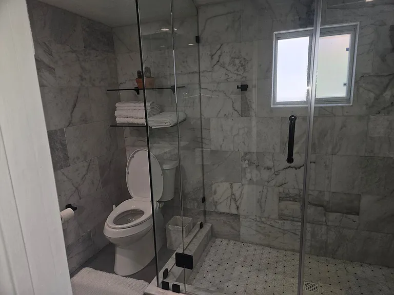 1118 Nolan St — Photo 14