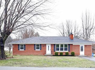 635 Highfield Rd, Danville, KY 40422