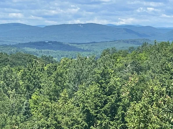 003 Parsons Road, Paris, ME 04271