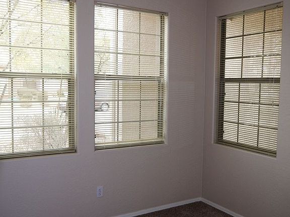 3rd image of 4627 W Rolling Rock Dr