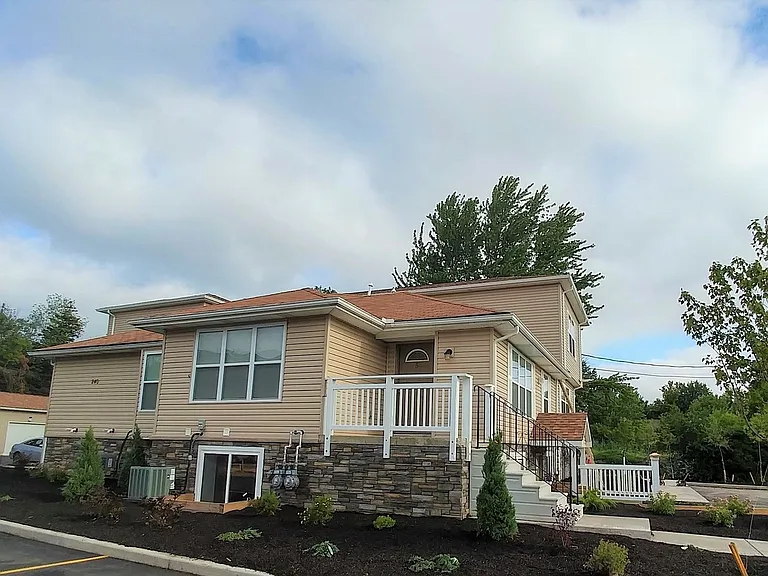 3160 Millersport Hwy — Photo 1
