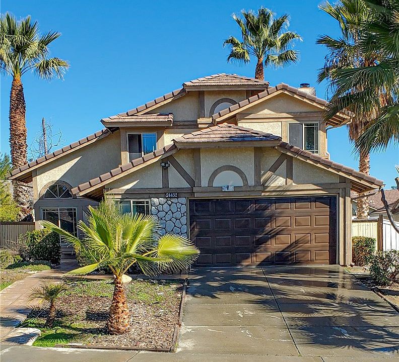 1st image of 24452 Tuscola Cir