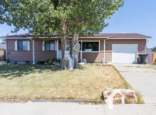 3171 Herrington Dr, Casper, WY 82604
