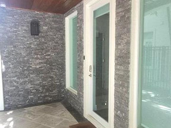 4th image of 71 Isle Of Venice Dr #Townhouse 71