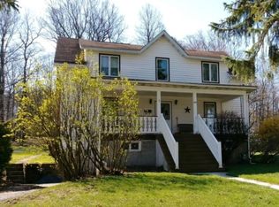 1215 3rd St, Cresson, PA 16630