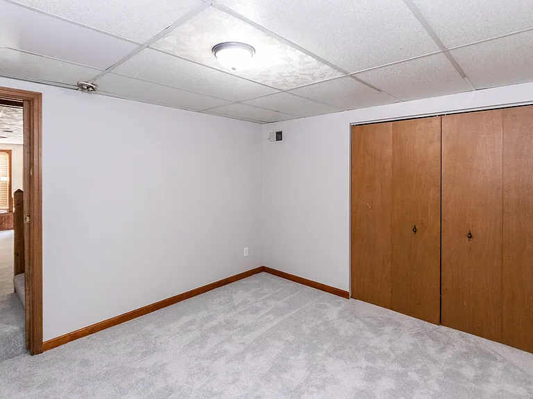 91 Elk Run Dr — Photo 30