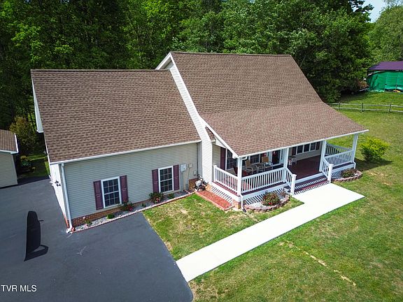 3rd image of 30221 Old Saltworks Rd