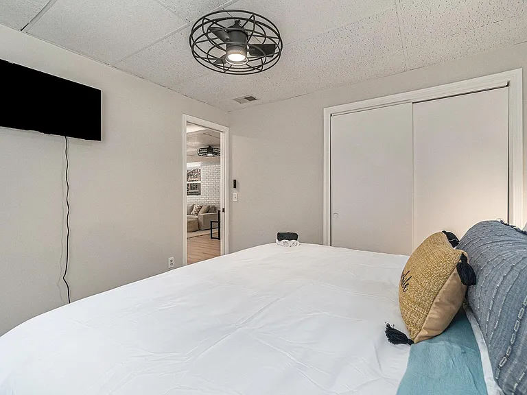 4101 Water View Dr — Photo 26