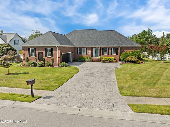 2nd image of 102 Dunleith Place