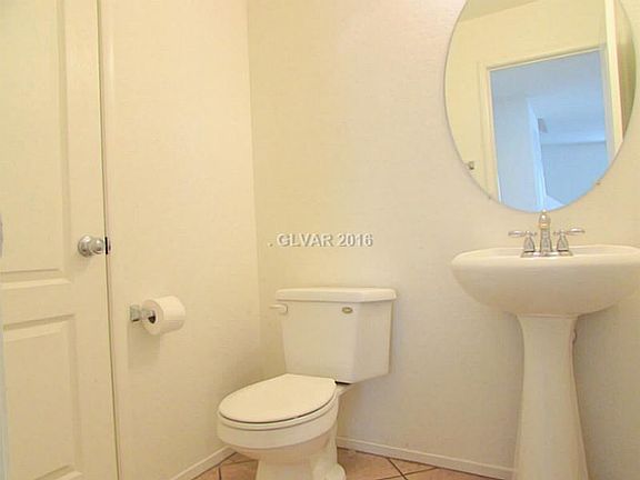 5th image of 4145 Macadamia Dr