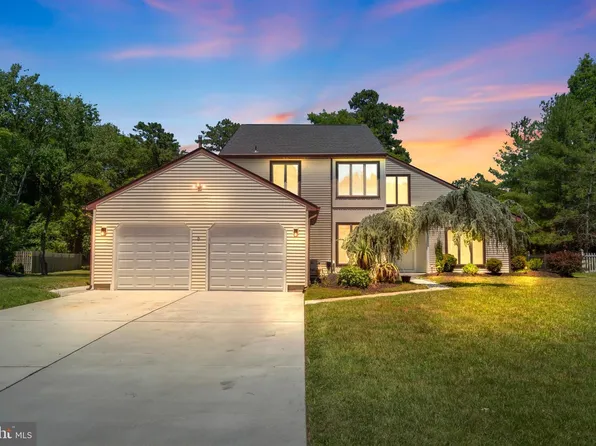 5 Justin Ct, Voorhees, NJ 08043