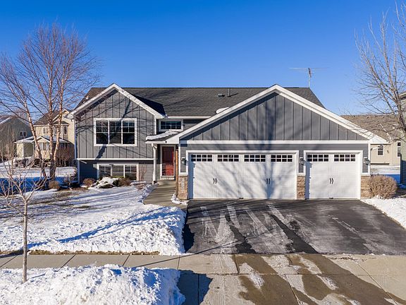 2nd image of 1017 Abbey Rd