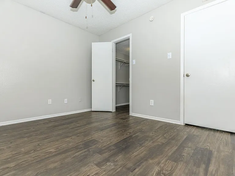 12148 Jollyville Rd — Photo 97
