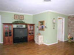 5th image of 2126 Schilder Dr
