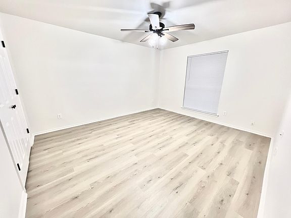 4th image of 120 S McKown Ave APT B