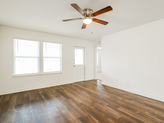 4th image of 10323 Monte Carmel Pl