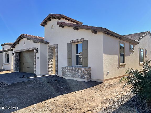2nd image of 141 E Santa Lucia Ln