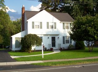 86 Edgewood Ave, Rochester, NY 14618