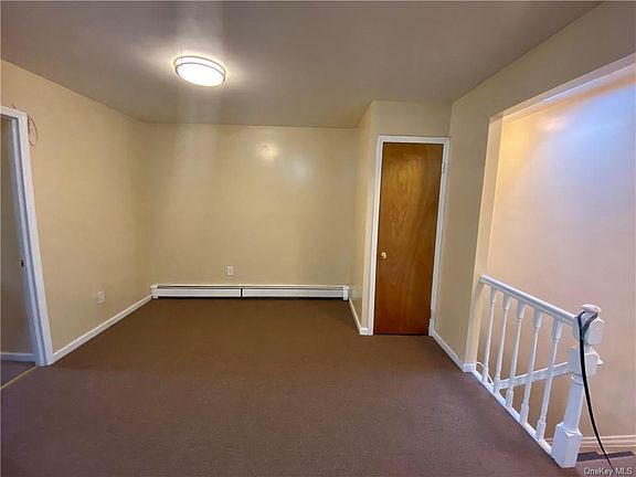 4th image of 733 Beach Ave #3