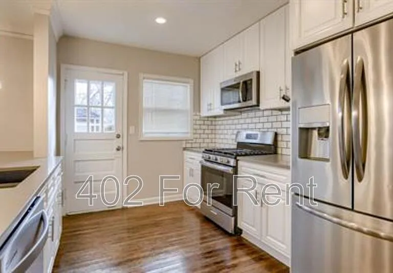 2505 N 52nd St — Photo 3