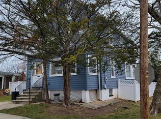 80 Heald St, Carteret, NJ 07008
