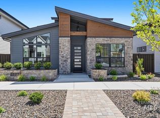 11733 N Rabbitbrush Way, Boise, ID 83714