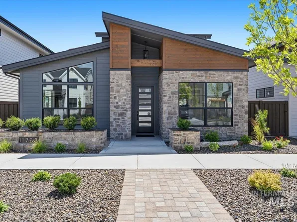 11733 N Rabbitbrush Way, Boise, ID 83714