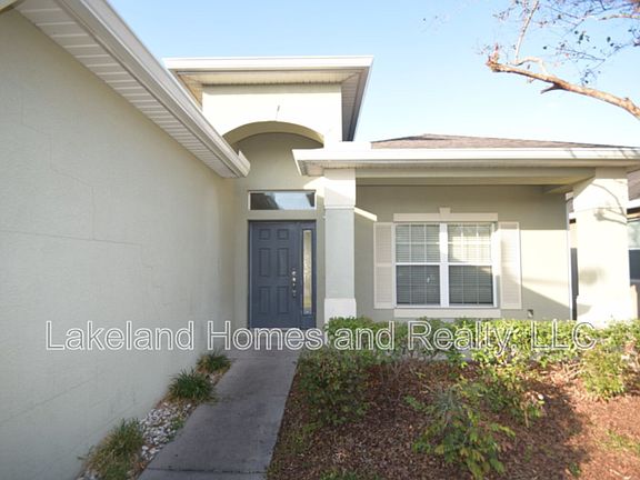 4th image of 823 Krenson Woods Ln