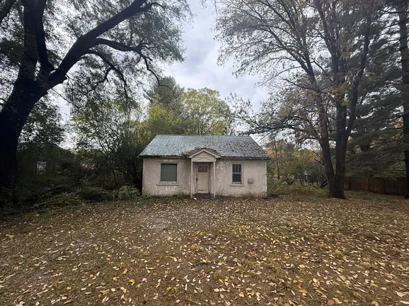 408 3rd Ave N, Baxter, TN 38544