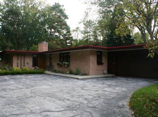 3812 Applewood Rd, Midland, MI 48640