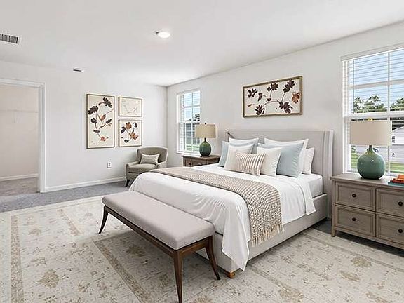 4th image of 6022 Knickerbocker St