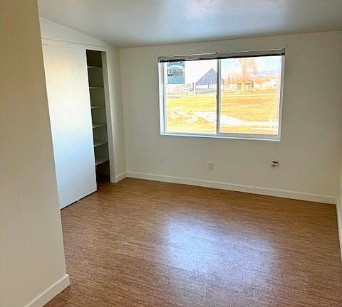 main bedroom with sitting area