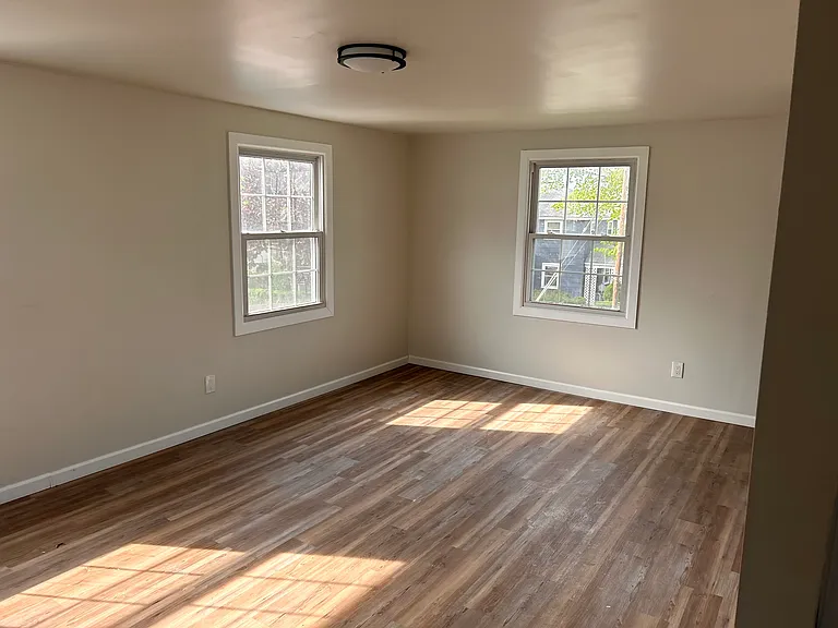 546 Independence Dr — Photo 14