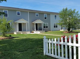 6884 Lexington Dr, Newburgh, IN