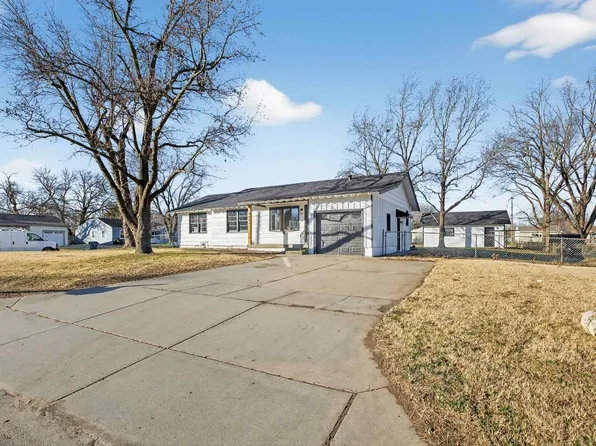 4051 S Ellis Ave, Wichita, KS 67216
