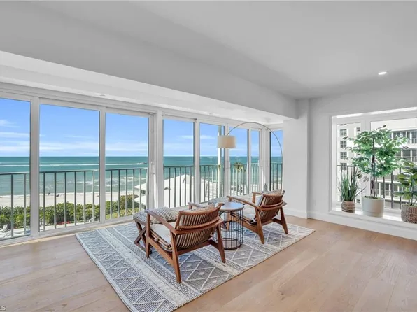 2701 Gulf Shore BLVD N #503, NAPLES, FL 34103