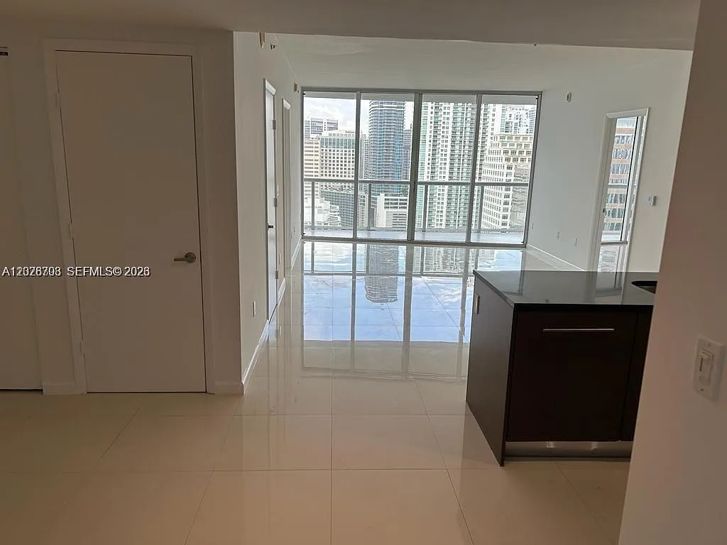 Icon Brickell No Two — Photo 4