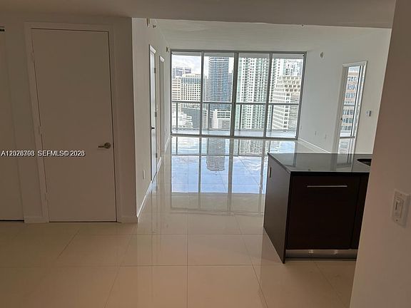 4th image of 495 Brickell Ave APT 3203