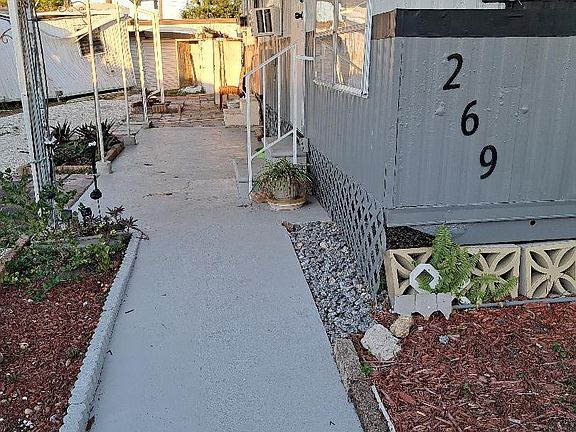 4th image of 3301 58th Ave N #269