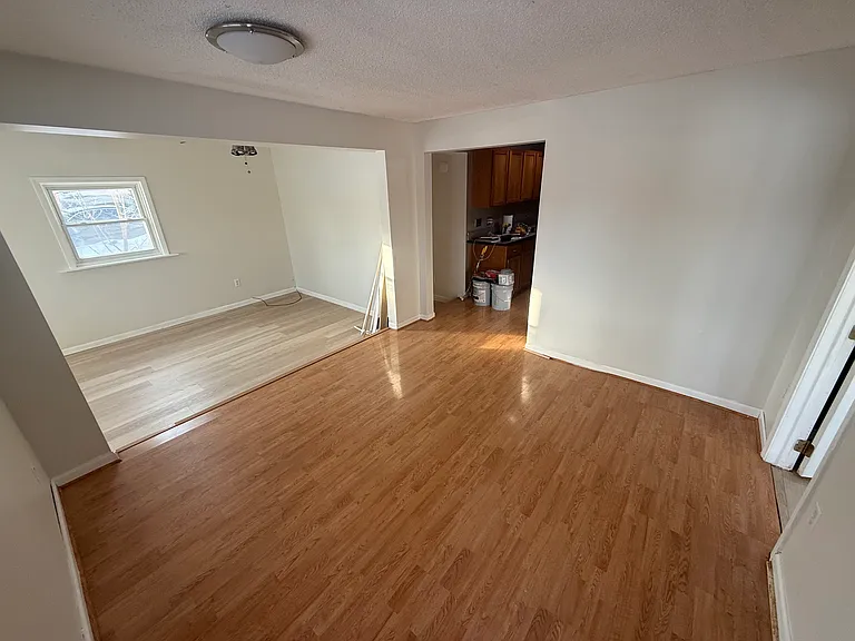 2680 Mott Ave — Photo 4