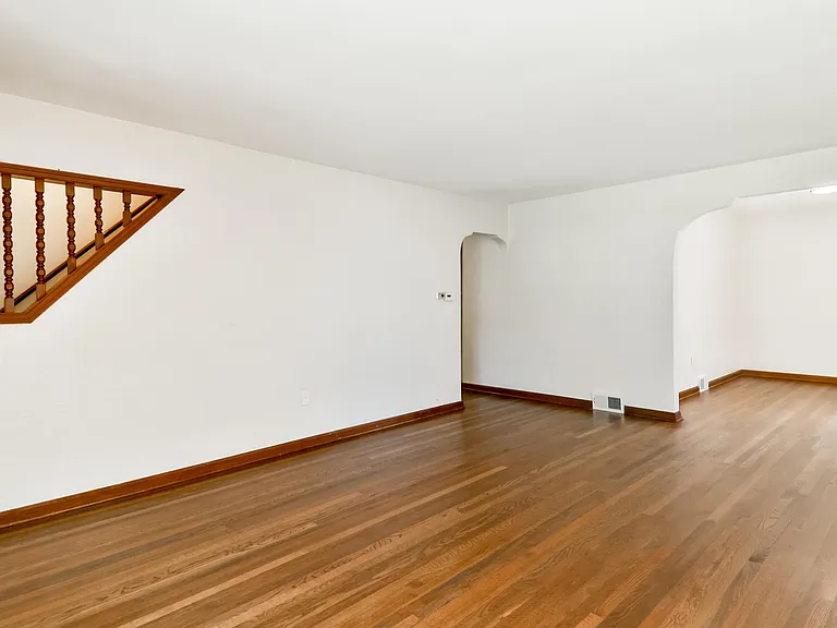 207 Rome Ave — Photo 3