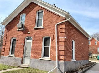 427 N Broadway St, New Ulm, MN 56073