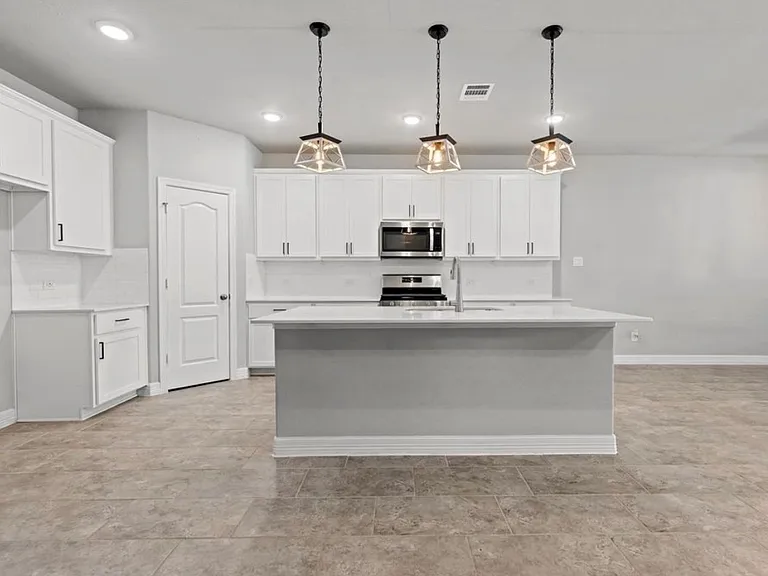 216 Elianne Lace Ct — Photo 15