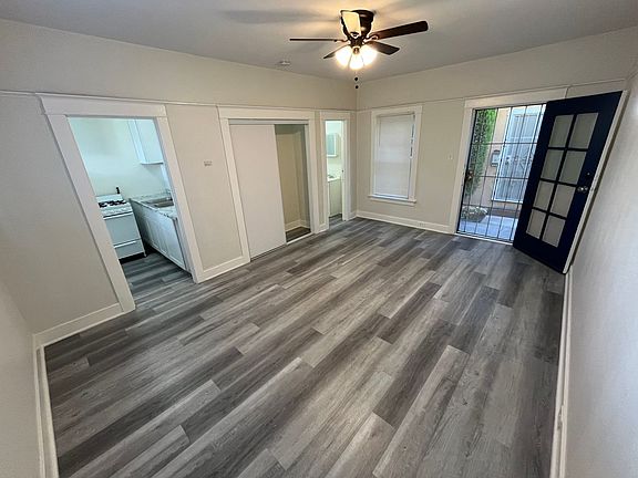 3rd image of 1724 E 4th St APT 27