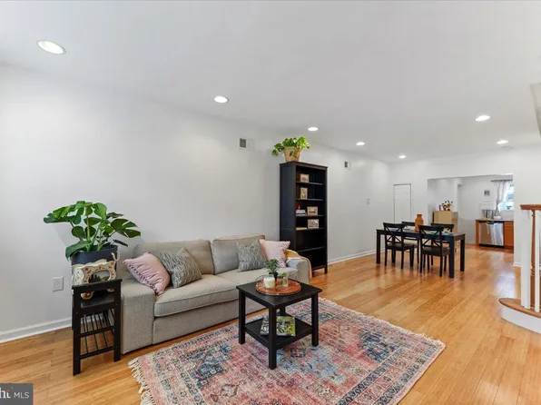 1844 S Chadwick St, Philadelphia, PA 19145