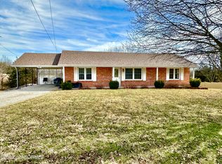 885 Halifax Rd, Holts Summit, MO 65043