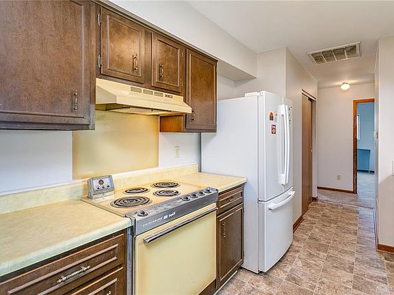 4th image of 311 Highland Dr