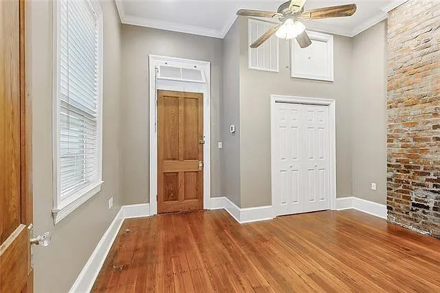 702 N Alexander St — Photo 7