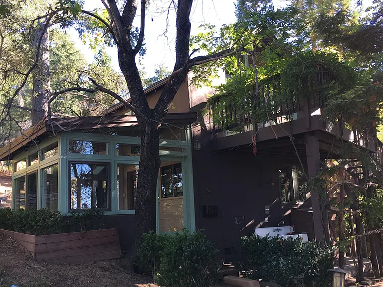 16400 Matilija Dr — Photo 4